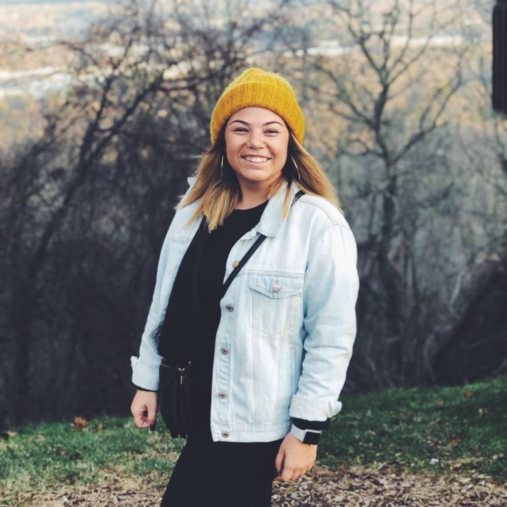 Meet your Posher, Tori